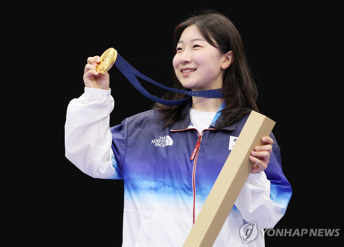 【英超集锦】加克波破门，萨拉赫点射，利物浦2-0曼城