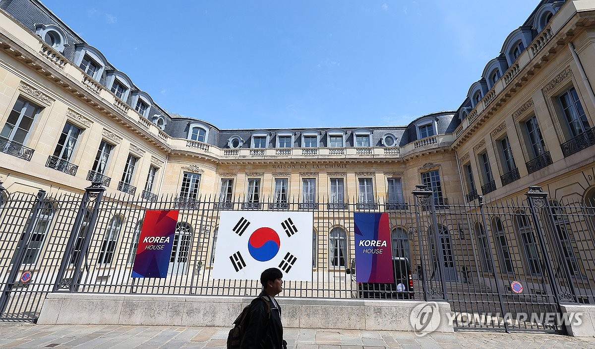 意甲-国米5-0客胜维罗纳暂登顶 小图拉姆2射1传