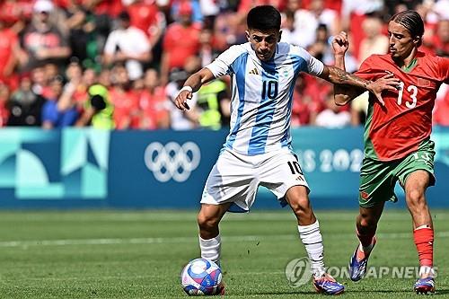 三分五中五！周鹏CBA生涯总得分超越亚当斯上升至历史第十二